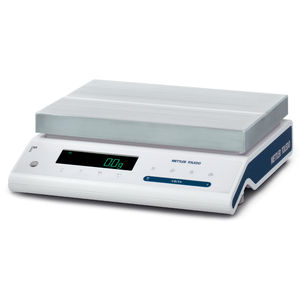 MS 32000L/A03 Precision Scale from Mettler Toledo Image