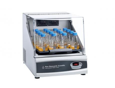 New Brunswick I24R Refrigerated/Incubated 25mm Shaker from Eppendorf Image