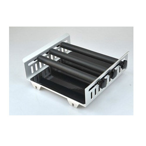 Universal Platform with 3 horizontally adjustable clamping bars 9 x 9 inches for use with various flasks or vessels from Scilogex Image